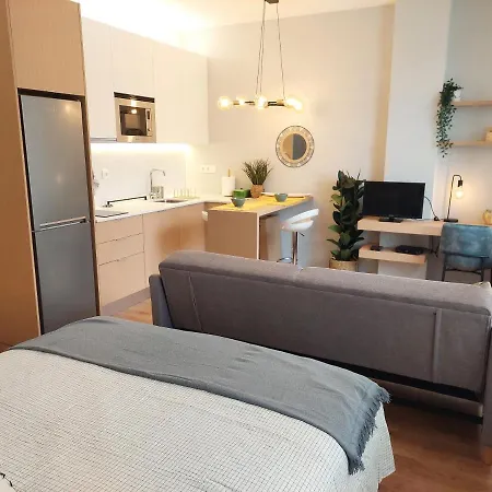 Charming With Ac Apartmán *